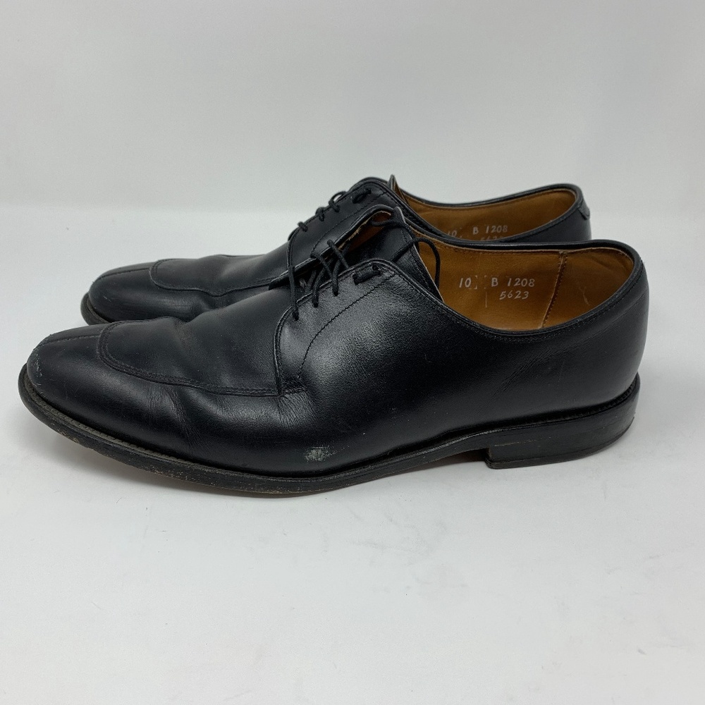 Allen Edmonds Delray Black Leather Split Oxford